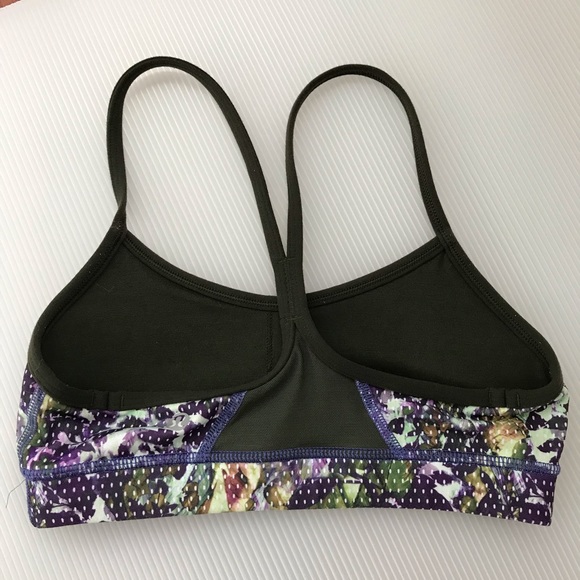 Lululemon sport bra power women Sz 2 - Picture 4 of 8